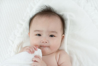 日本解禁婴儿用液体牛奶 有望促进男性参与育儿