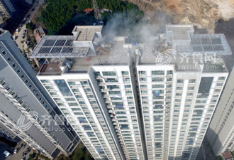 山东小区28楼着火 4个“蜘蛛侠”感动全场