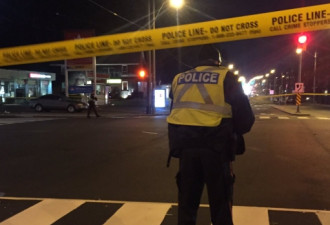 Bayview/Moore地区妇女躺路上没有生命迹象