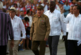 今日日媒：卡斯特罗离世后古巴面临巨变