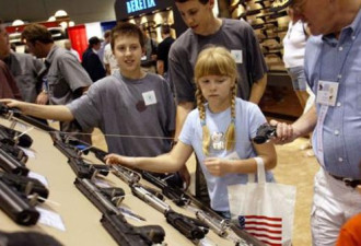 今年&quot;黑五&quot;美国枪支销量创几十年最高纪录！