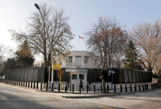 美国大使馆惊传枪击，涉事枪手仍然在逃