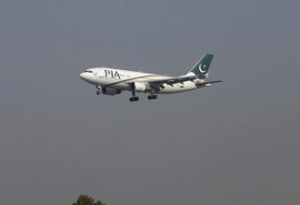 巴基斯坦载47人客机坠毁 或有一名中国人