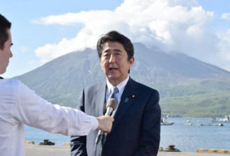 安倍无对手 将继续担任日本首相3年