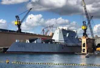 美国的“科幻战舰”竟被海军“开除”了？