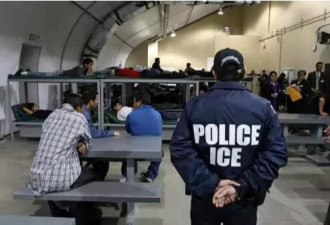 多名华人被捕 美移民局狂抓遣返82人