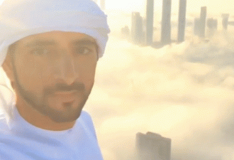 迪拜王储在云端俯拍王土，竟有科幻大片的感觉
