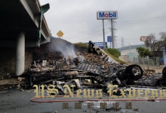加州60号公路致命车祸 护栏都被烧熔了