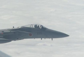 中国军机遭日本F-15干扰 能看清对方飞行员