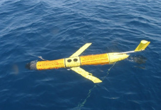 中美双方在南海正式移交无人潜航器