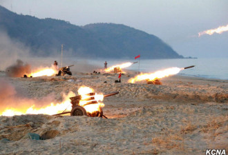 金正恩视察朝鲜炮兵部队射击比赛 现场亲自指导