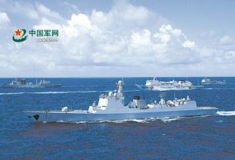 中国战舰遇外国飞机接近 官兵用流利英语警告