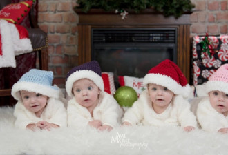 抢镜鬼灵精 加拿大这组四胞胎的圣诞照萌翻天