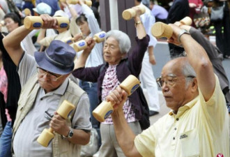 日本百岁老人近7万 近半世纪连续增长