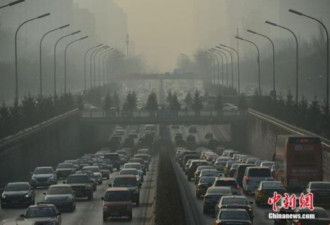 环保部发布年度十大雾霾谣言 雾霾能堵死肺泡？