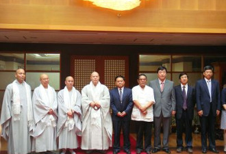 中国藏文化交流团访问韩国 深入介绍藏传佛教