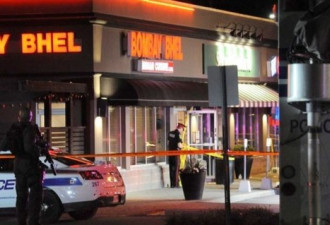 密市遭炸弹袭击伤15人的印度餐馆重新开张