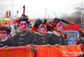 慎入！陕西宝鸡血社火妆容逼真 看着都疼