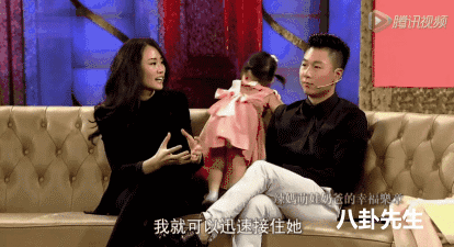 李小鹏老婆上节目只说英文 是太装还是…？