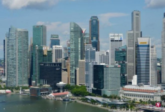 经济增长 新加坡政府给民众现金分红