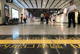 广深港高铁全线通车：深圳19分钟抵港