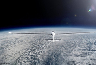 SolarStratos公司发新太阳能飞机 可触太空边缘