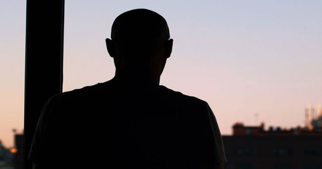 “man shadow wife”的图片搜索结果