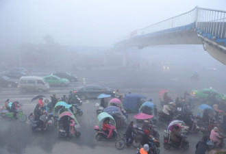 雾霾笼罩的冬天，中国人是这样度过的...