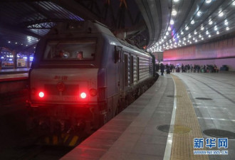 2017中国春运开幕 乘客们踏上回家之旅