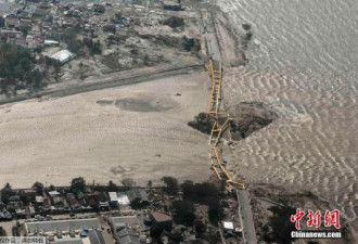 电力通讯仍中断 印尼强震伴海啸救援困难重重