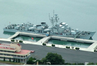 奉命拦截 中国丹东舰直冲逼退入境美舰