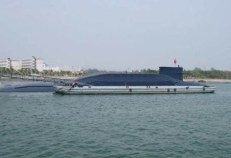 解放军2艘094A核潜艇水面并行 隐蔽性能升级