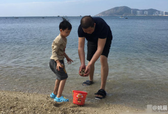 姚晨一家在海南过小年 儿女双全太幸福