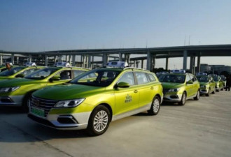 上海出租车公司新能源车亮相 可全程录音录像