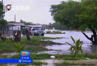 邮轮乘客拍下飓风海上移动骇人画面 如末世来临