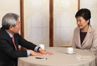 朴槿惠停职后首次接受采访 面容憔悴