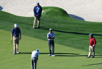 离任第一天，奥巴马来到了阳光加州打高尔夫