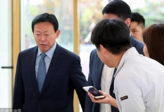 韩国乐天会长辛东彬获释上班 曾经贿赂朴槿惠