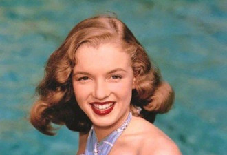 梦露19岁时的罕见照片被拍卖到了55万人民币！