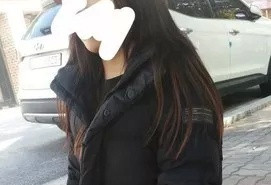 韩国少女遭4太妹疯狂围殴 卫生纸糊脸