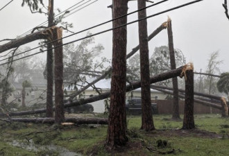 飓风狂虐美南后一周 佛州仍有上千人失联
