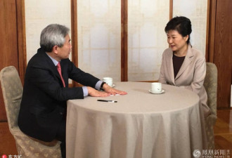 朴槿惠停职后首次接受采访曝光 皱纹都出来了