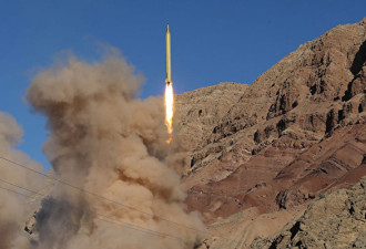 外媒: 伊朗再射弹道导弹 飞行1000公里后爆炸