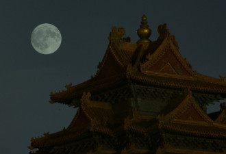 英媒：中国人造月亮有多牛？亮度可调 指哪打哪