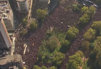 英国伦敦70万人大游行 对脱欧进行第二次公投