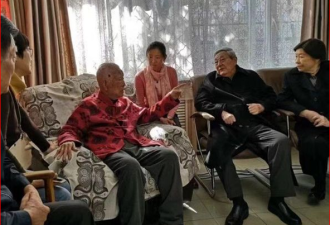经济哀鸿遍野 朱镕基露面恐难挽败局