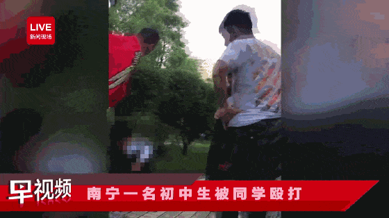 16岁初中生持刀追砍同学打班主任 警方“没辙”