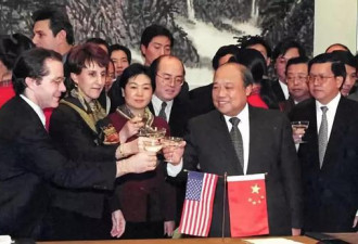 中国入世最困难时刻 朱镕基冲龙永图一声断喝