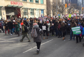 多伦多游行抗议：比穆斯林更可怕的是它