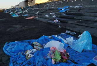 日本人自己震惊了!江之岛花火大会后遍地垃圾